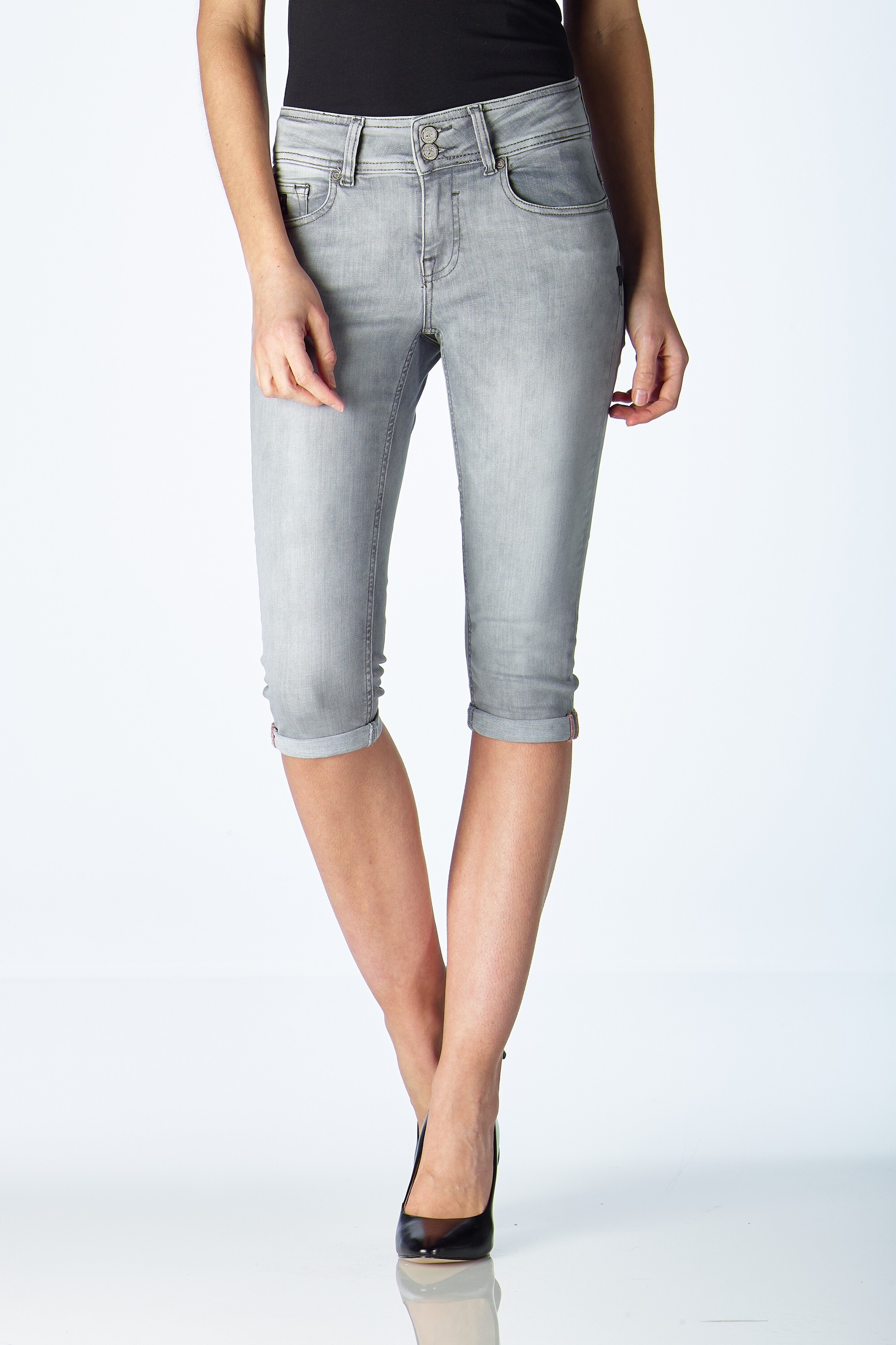 Aria capri light grey