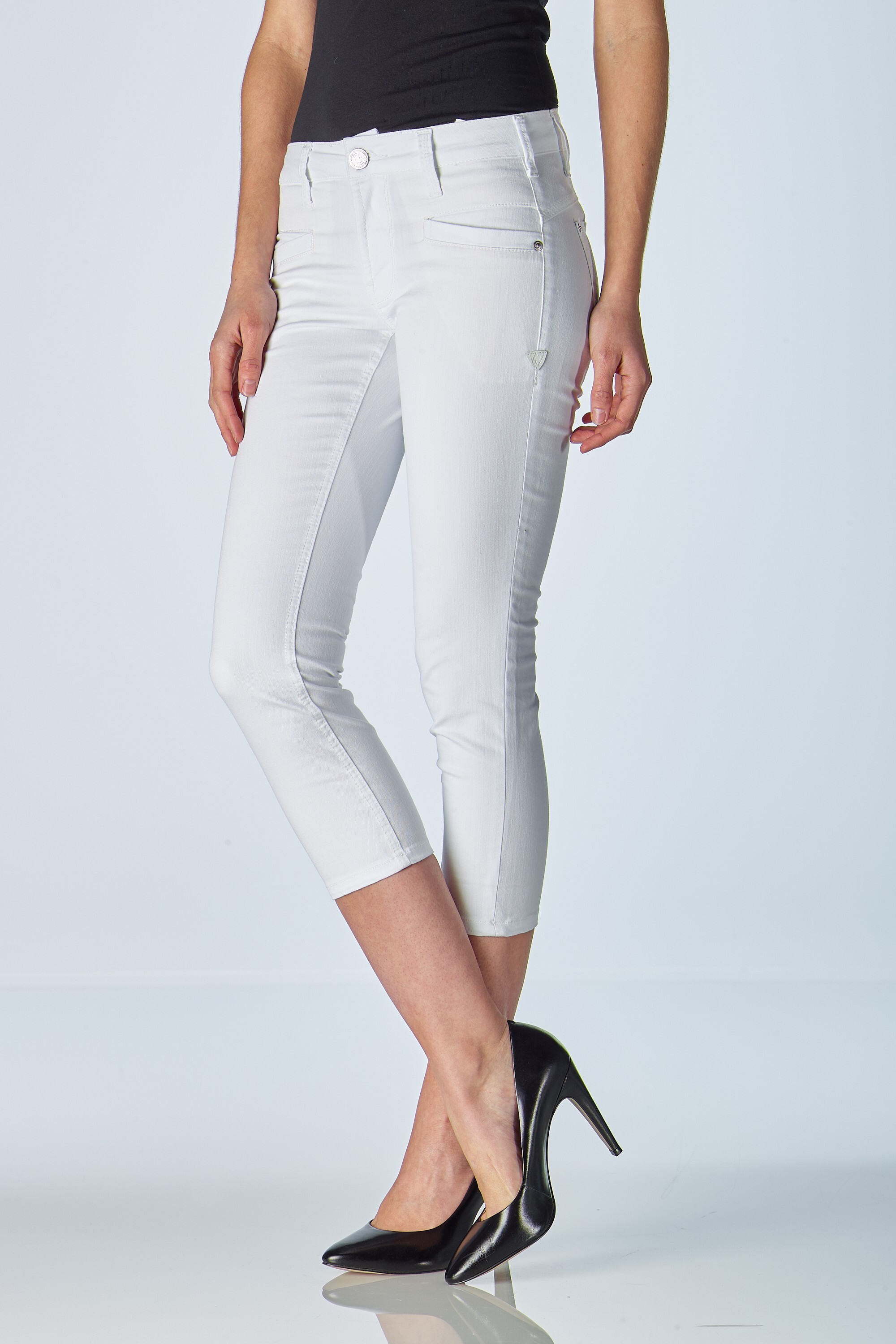 Carla midwaist white