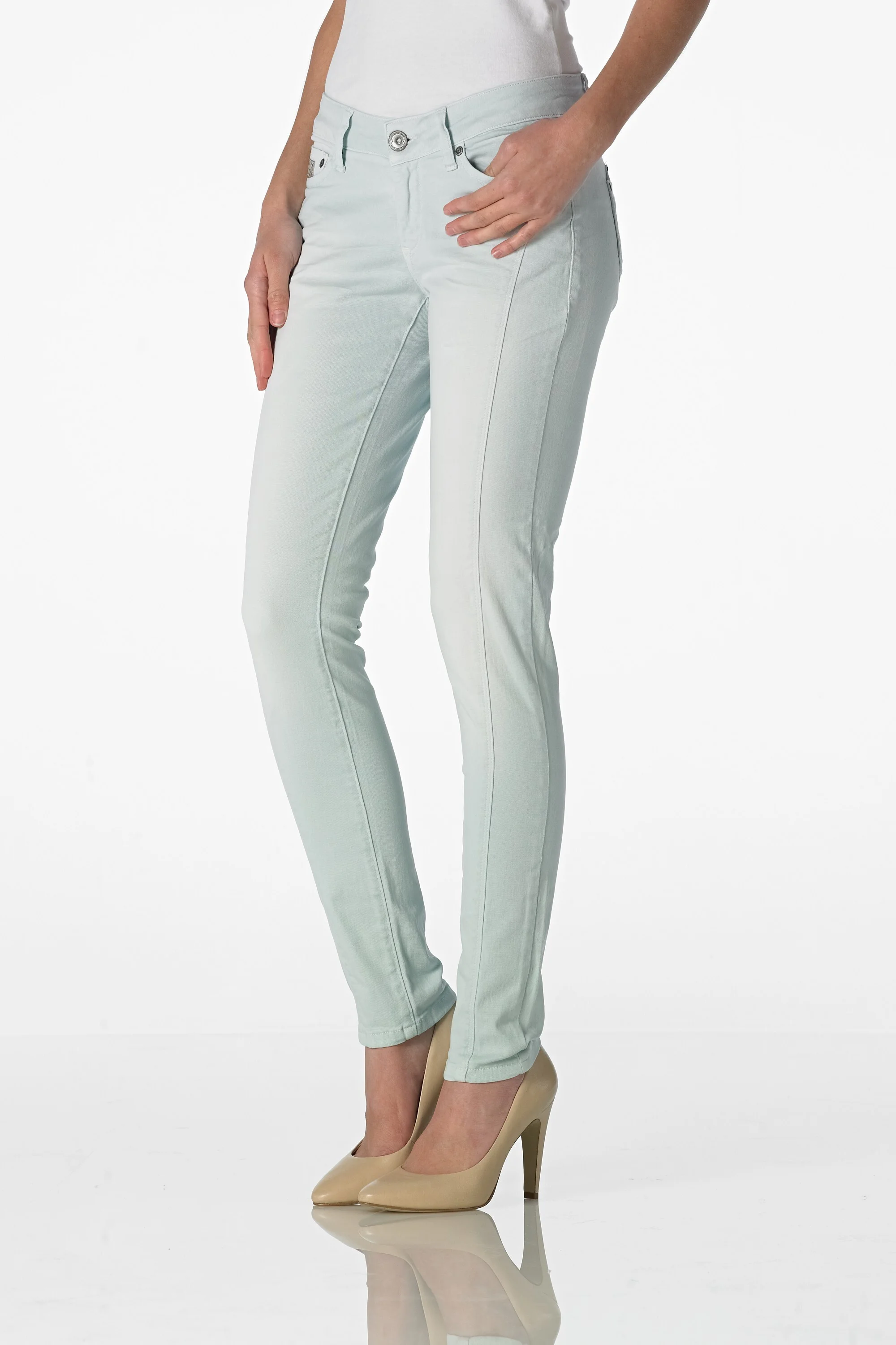 Gina - Superslim (Chalk Wash Soft Mint)